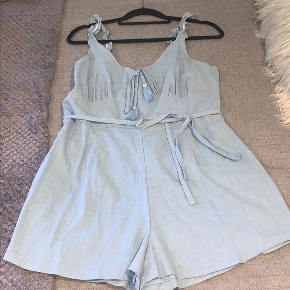Pac sun romper!!! Never worn !!